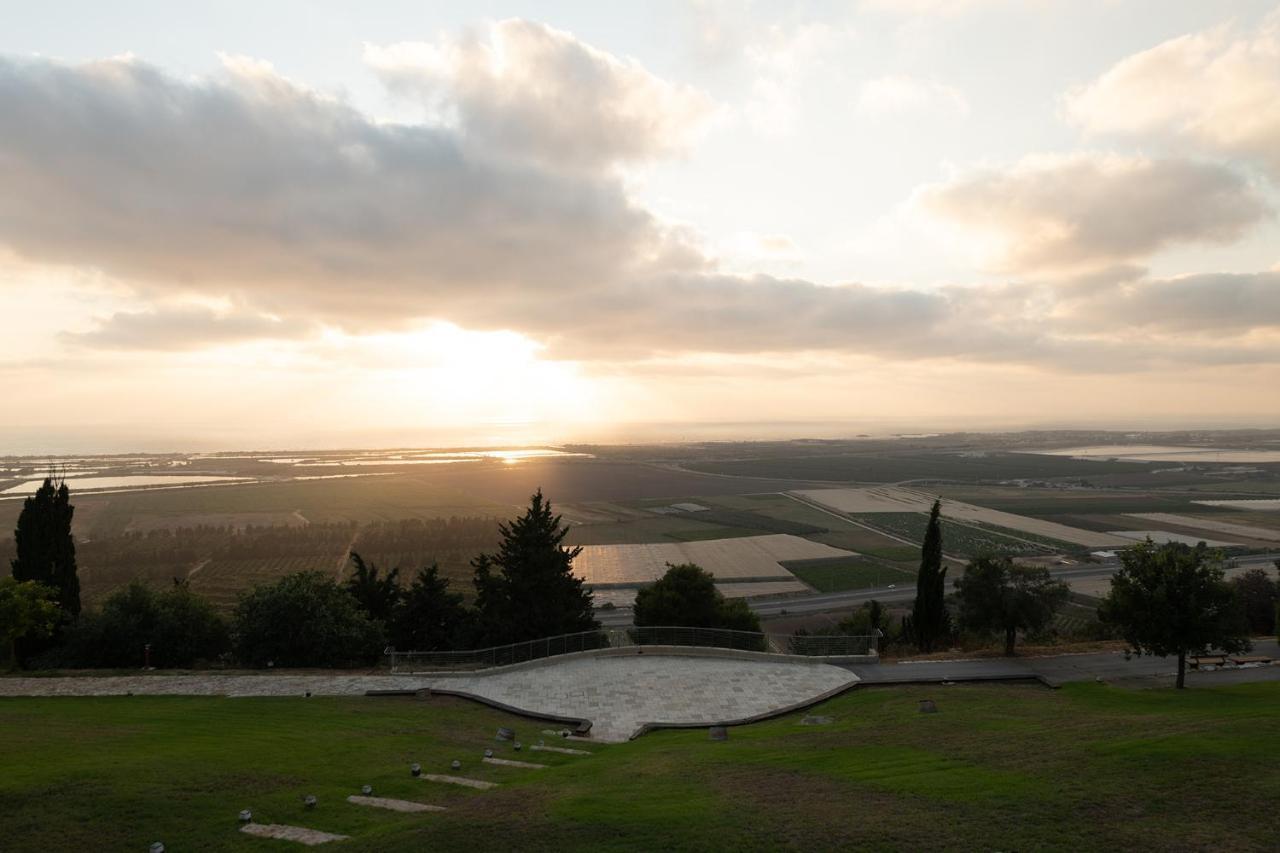Elma Hotel And Art Complex Zikhron Ya'akov ภายนอก รูปภาพ