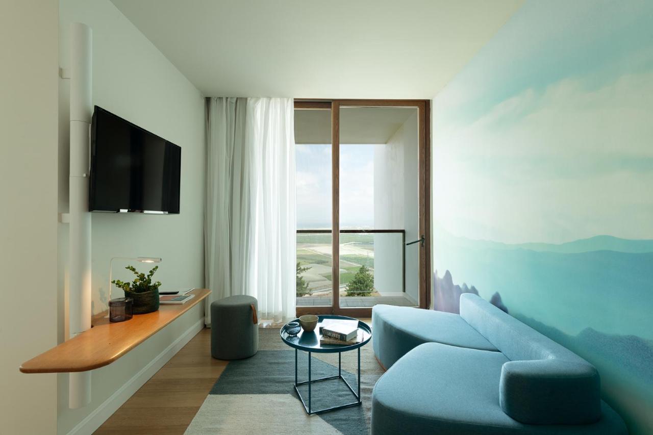 Elma Hotel And Art Complex Zikhron Ya'akov ภายนอก รูปภาพ